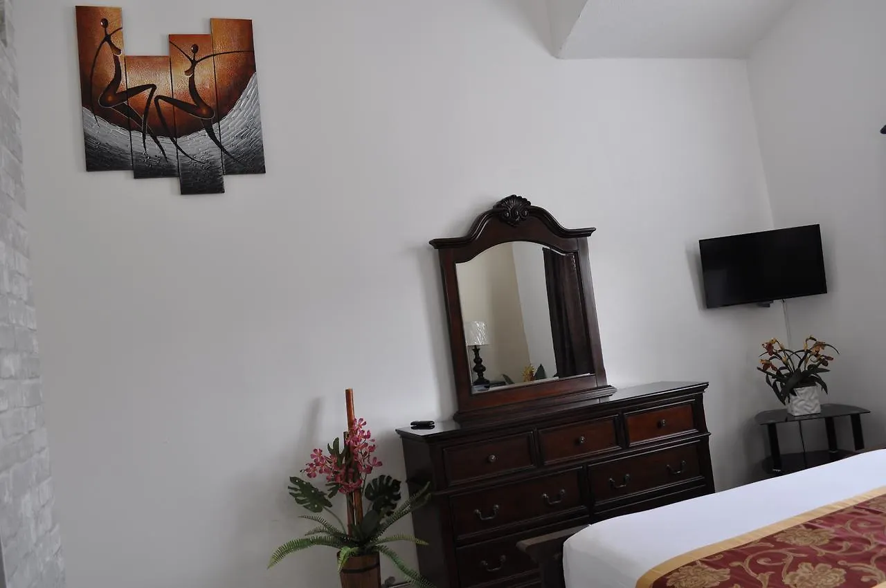 Dom wakacyjny Royal Villa, Caymanas Country Club Spanish Town